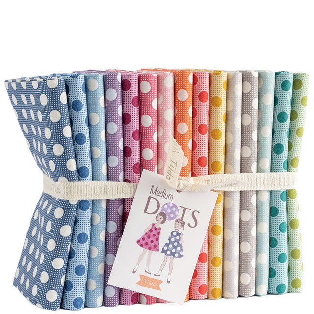 Tilda Medium Dots Fat Quarter Bundle 15pc